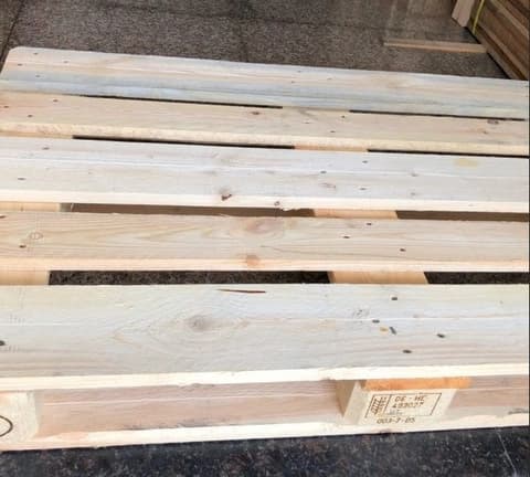 PALLET GỖ HỞ MẶT 0.8m x 1.2m CHÂN GÙ